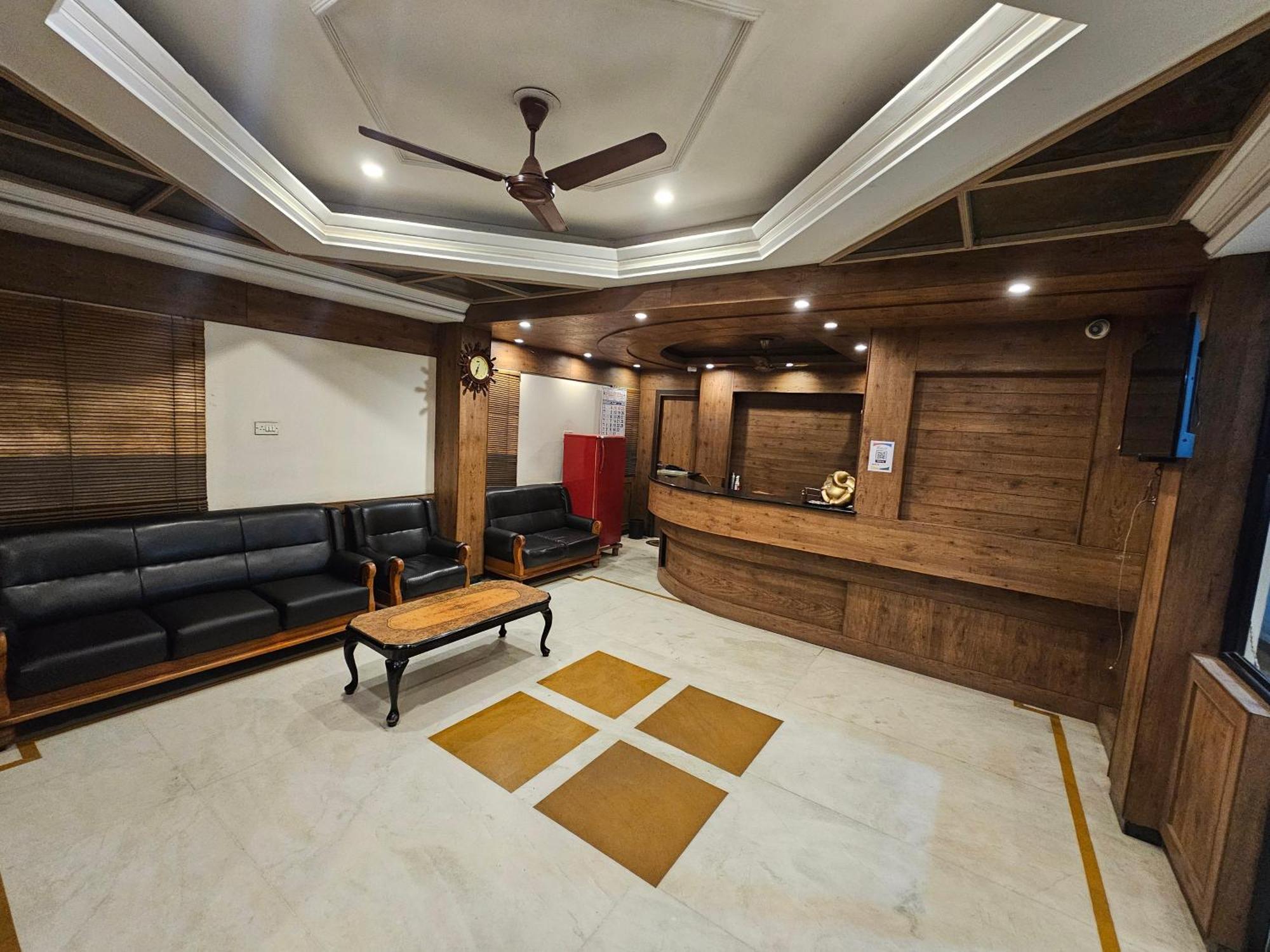 Hotel Merilin เอโรด ภายนอก รูปภาพ